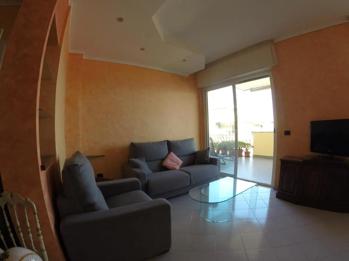 Apartment Splendida Terrazza Vista Mare 2 Camera Da Letto Loano Italy