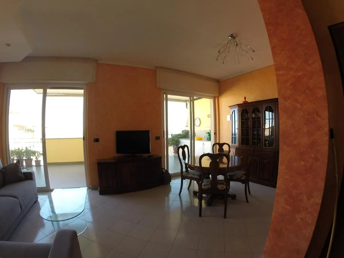 Apartment Splendida Terrazza Vista Mare 2 Camera Da Letto Loano